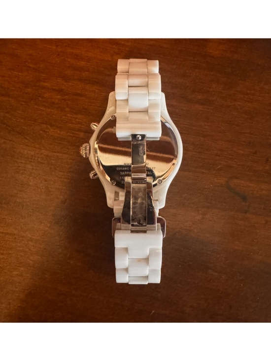 White Michere watch main image 4